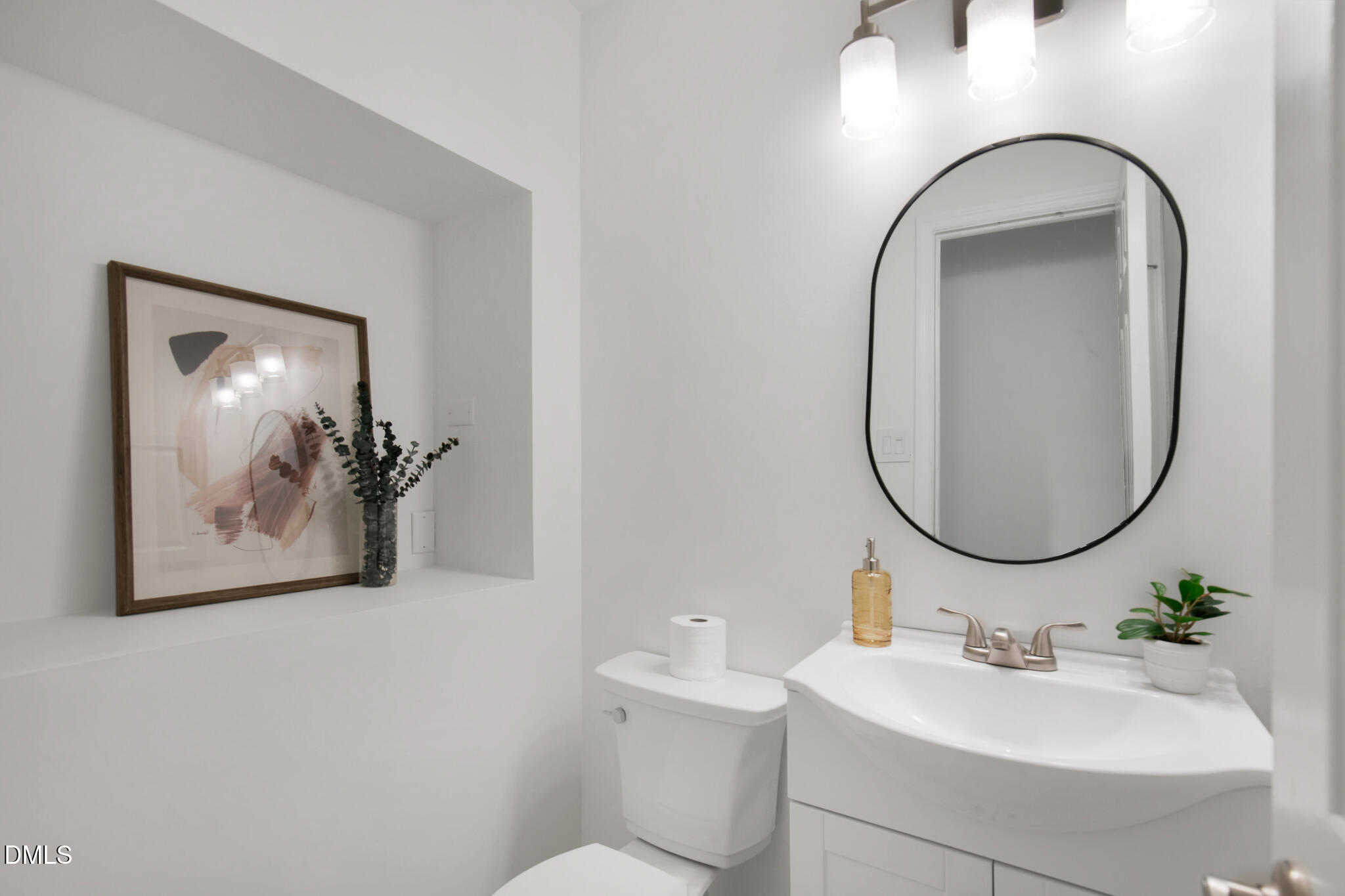 5315 Oakbrook Drive Durham, NC 27713 - Photo 21 of 49 5315oakbrookinteriors-23