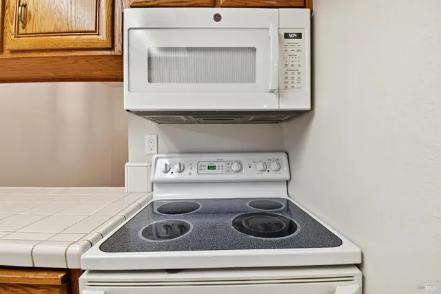 a close view of washer and dryer