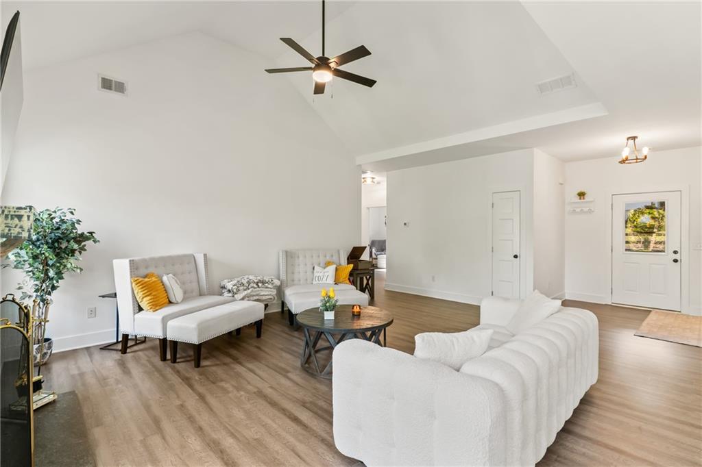271 Moorings Run Jasper, GA 30143 - Photo 15 of 34 a living room with furniture