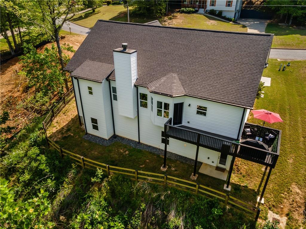 271 Moorings Run Jasper, GA 30143 - Photo 33 of 34 an aerial view of a house with swimming pool and patio
