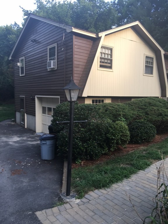 158 Hunt Road Chelmsford, MA 01824 - Photo 7 of 19