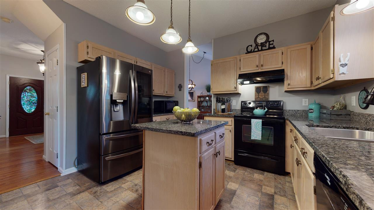 12421 Harcourt Drive Raleigh, NC 27613 - Photo 18 of 27 Photo 18