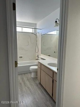 $1,575 | 3349 North Yavapai Road East, Unit B, Prescott Valley, AZ 86314