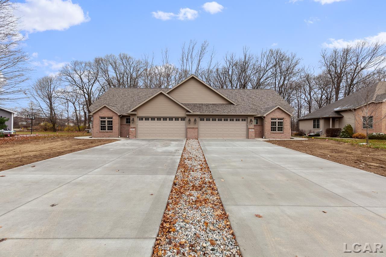 1696 Rivers Edge Court Adrian, MI 49221 - Photo 4 of 14 50097159-3.JPG