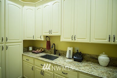 2236 Ridgeview Road Walla Walla, WA 99362 - Photo 16 of 38 Gallery Image 16