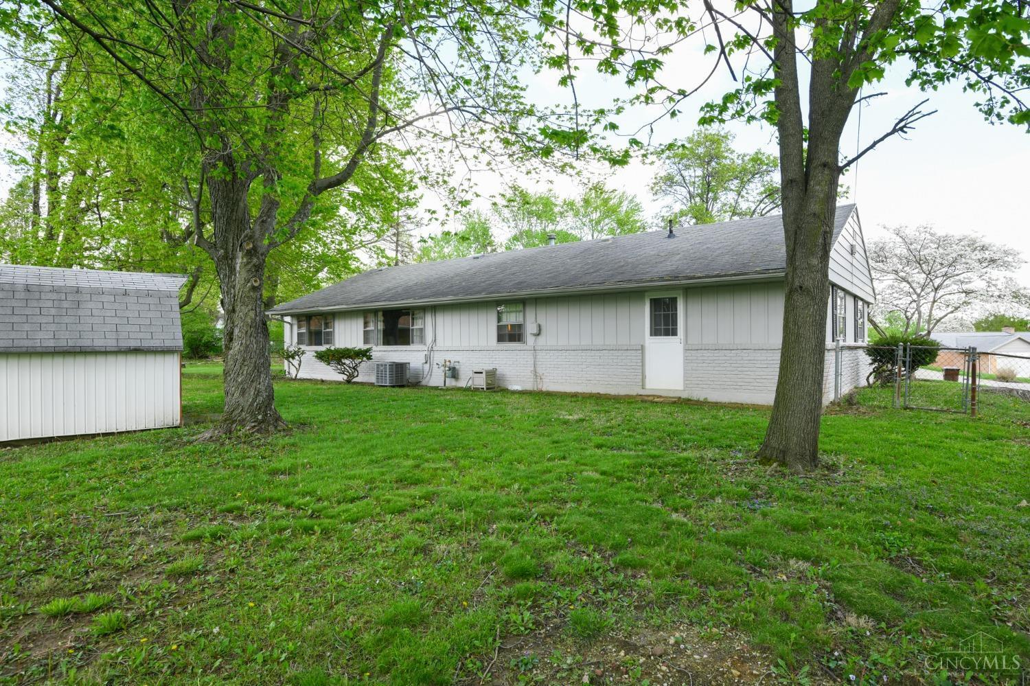 4301 Appleton Place Kettering, OH 45440 - Photo 34 of 38