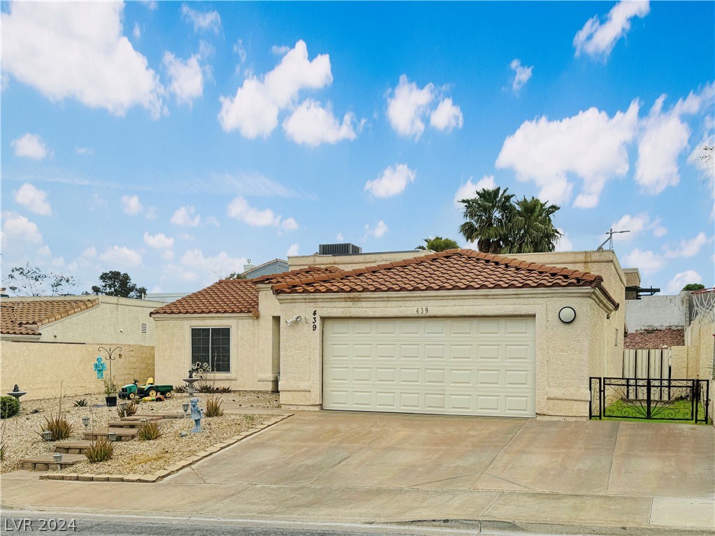 439 Leighann Road Henderson, NV 89015 - Photo 2 of 2 Gallery Image 2
