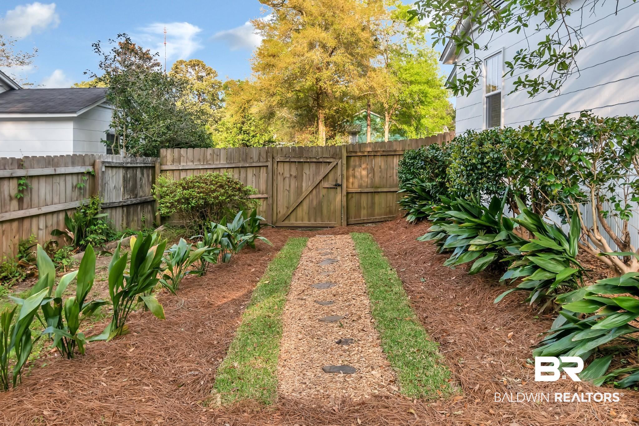 31 Lancaster Road Mobile, AL 36608 - Photo 23 of 42