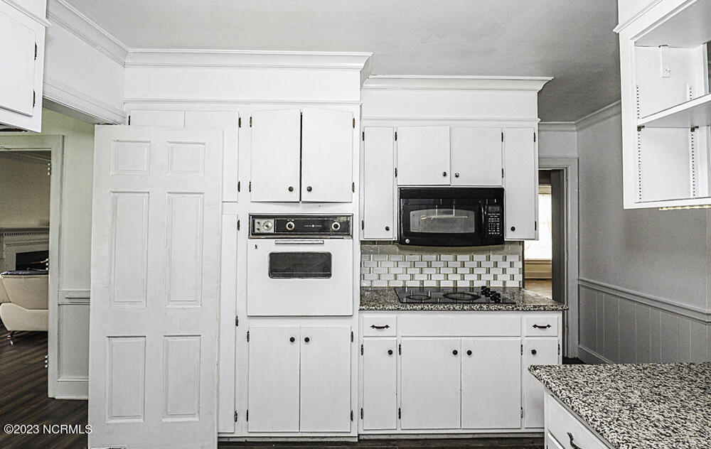 4005 Hawthorne Road Rocky Mount, NC 27804 - Photo 17 of 43 4005 hawthorne kitchen 5