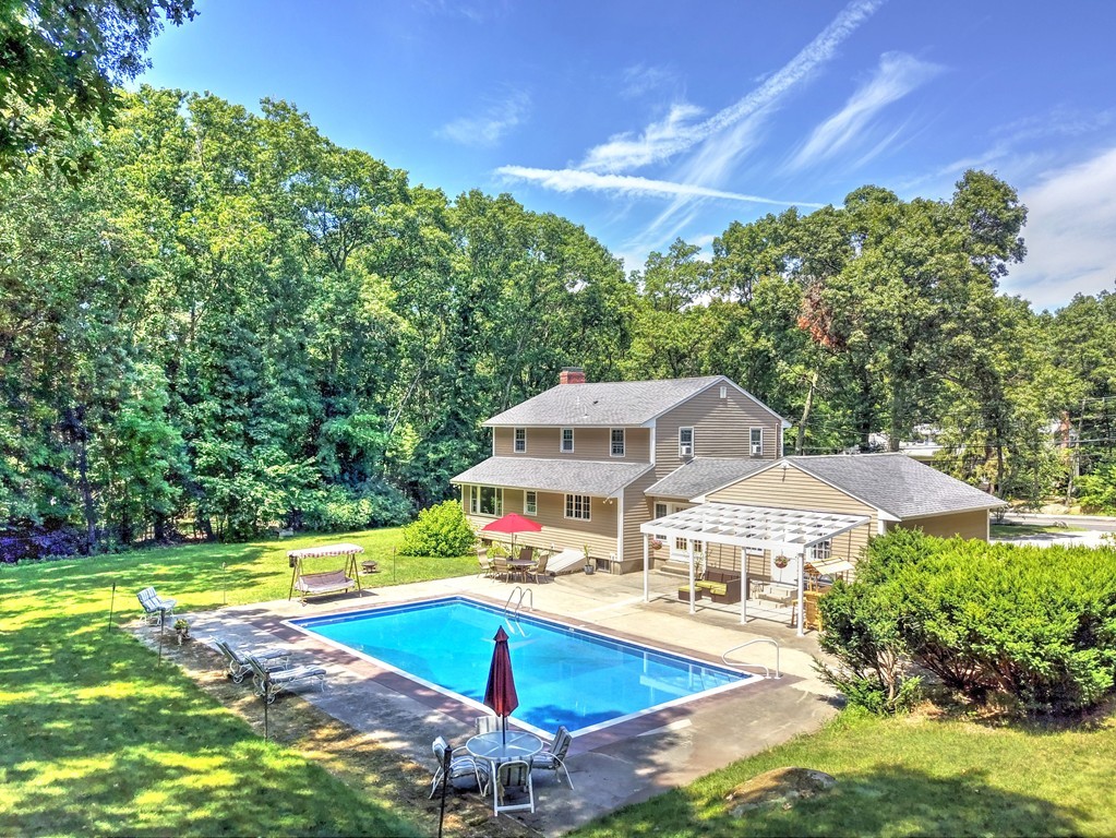 386 High Plain Road Andover, MA 01810 - Photo 1 of 30