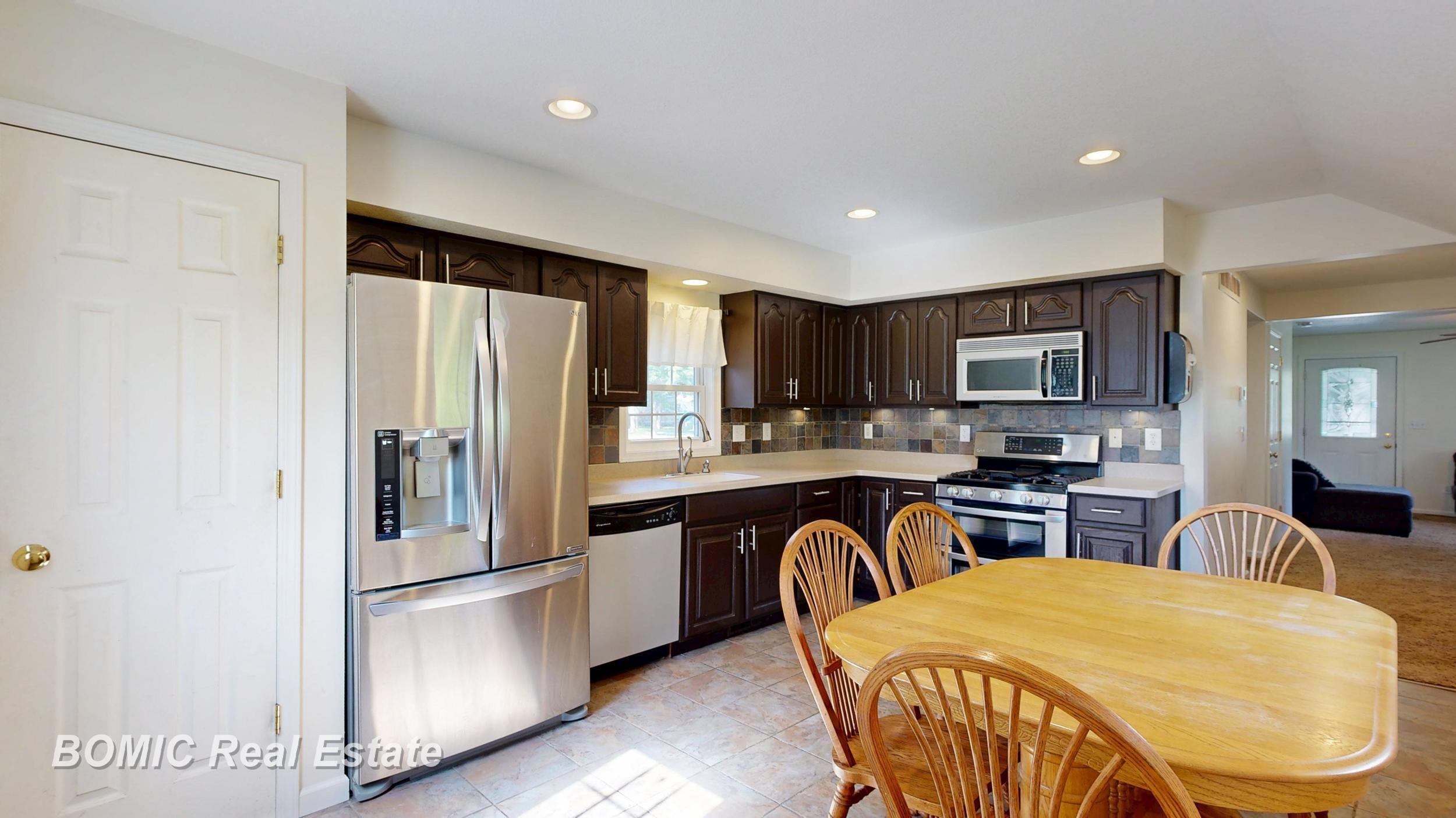 529 Chestnut Street Vassar, MI 48768 - Photo 4 of 42
