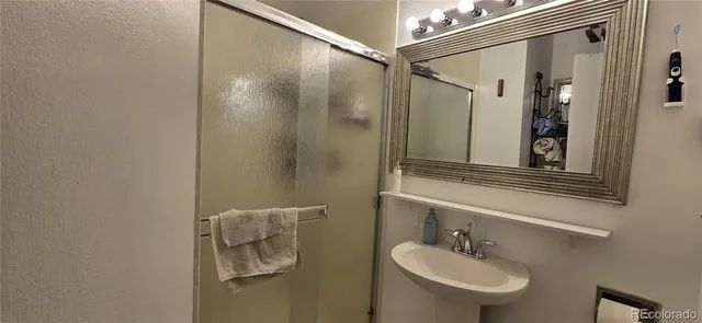 $2,800 | 2604 50th Avenue, Greeley, CO 80634