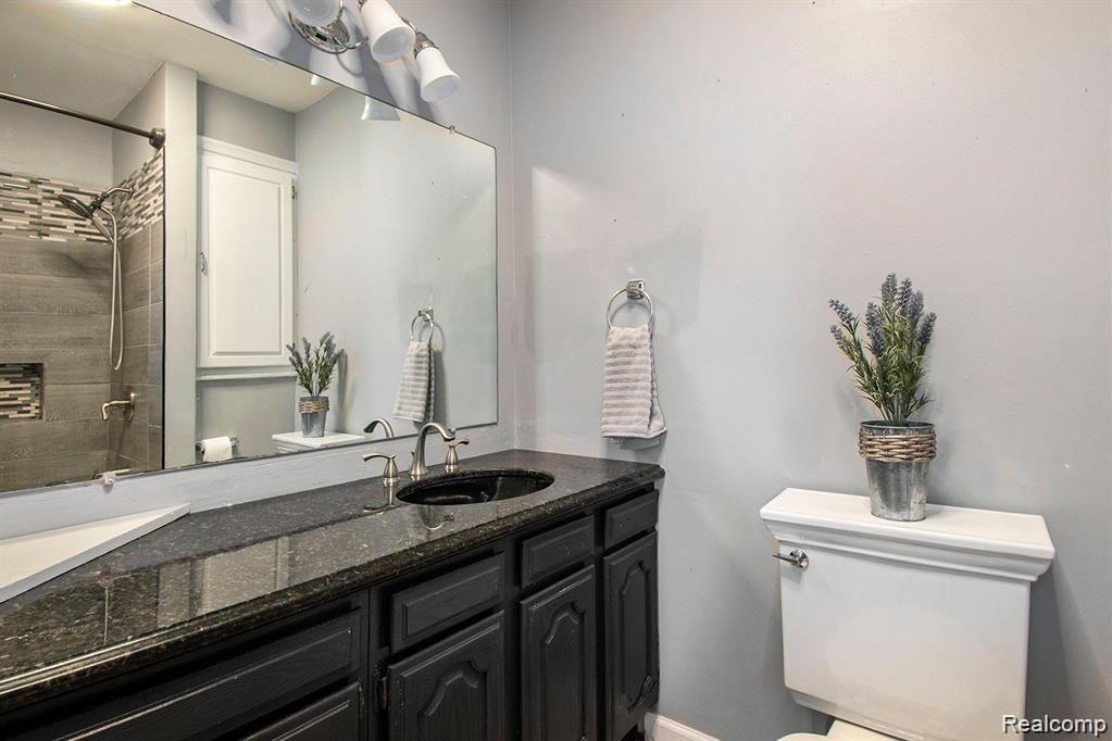 719 Riverside Drive Linden, MI 48451 - Photo 14 of 31 Gallery Image 14