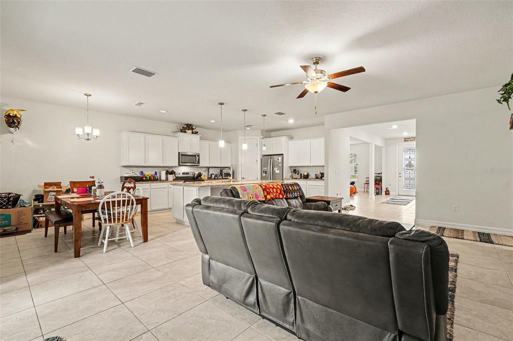 12593 Palapa Loop Spring Hill, FL 34610 - Photo 8 of 32