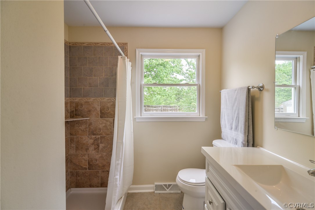 3900 Cresthill Road Chester, VA 23831 - Photo 11 of 29 First Floor Bath with NEW Tile Shower, NEW Sink an