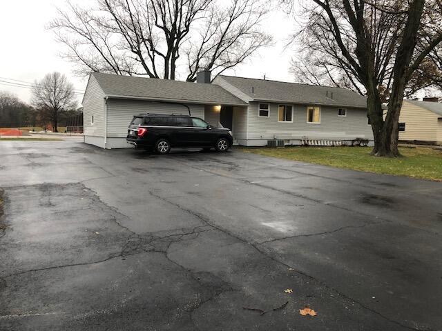 136 South Stygler Road Columbus, OH 43230 - Photo 3 of 15 IMG_5957