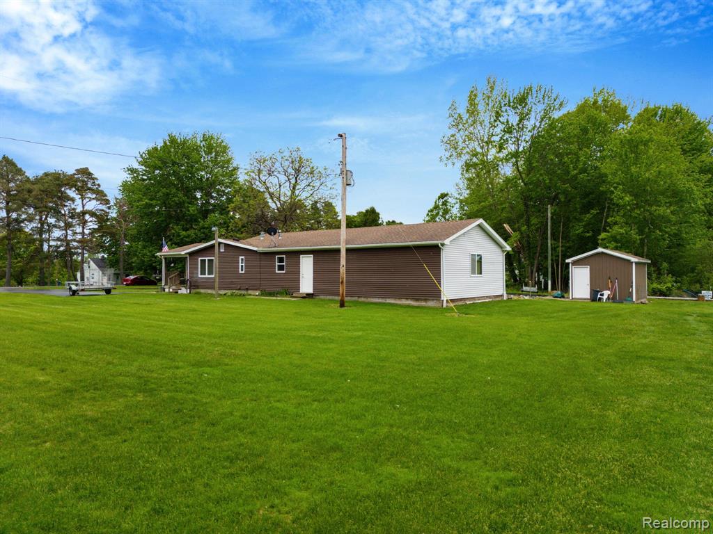 4200 Chapman Road Stockbridge, MI 49285 - Photo 7 of 64 Gallery Image 7