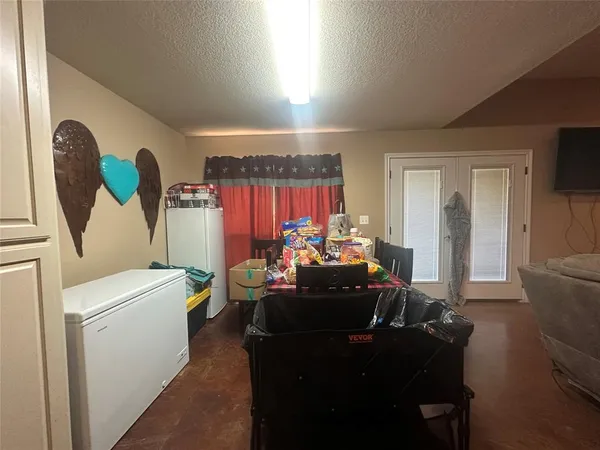 $430,000 | 1550 3 Skillet Road, Springtown, TX 76082