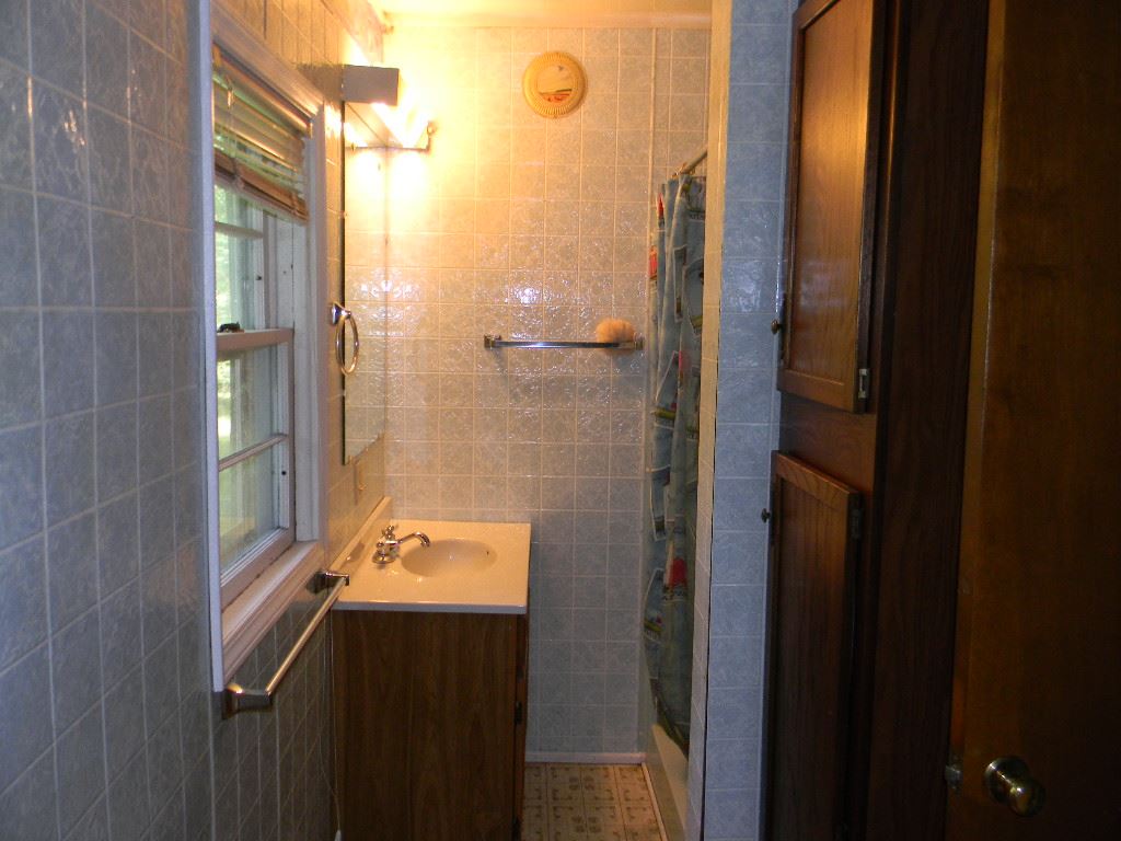 3537 Doll Road Lupton, MI 48635 - Photo 13 of 28 1834713-12.JPG