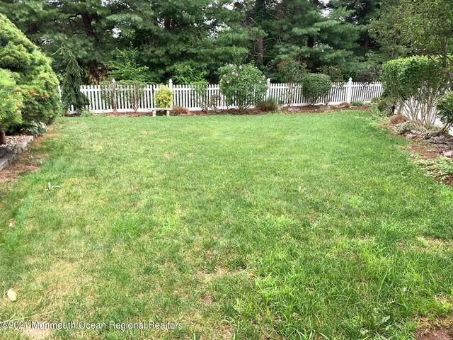 $5,450 | 12 Oxford Colts Neck, Colts Neck, NJ 07722