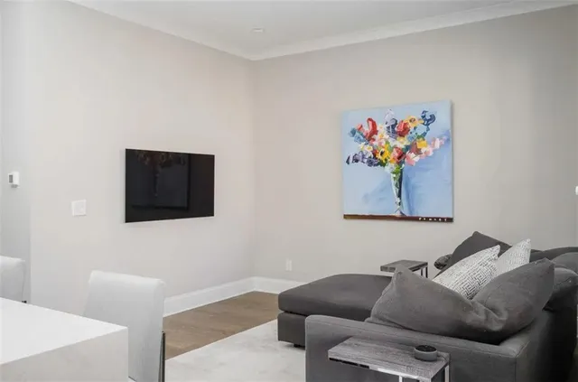 $8,500 | 4518 Collins Avenue, Atlanta, GA 30342