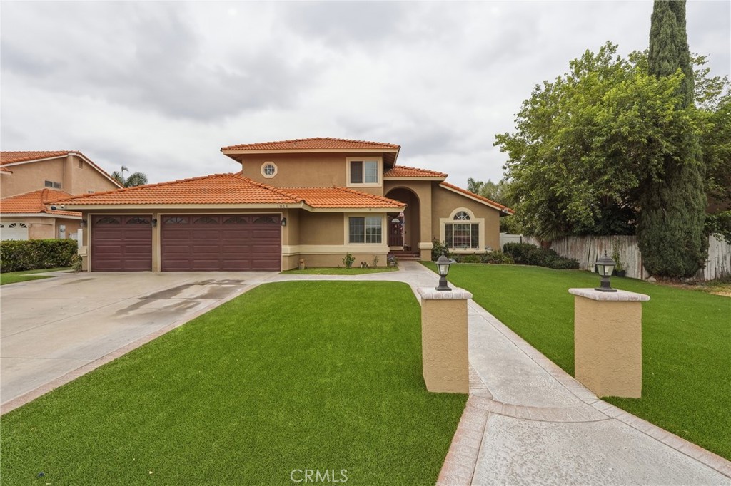 1014 West Jackson Street Rialto, CA 92376 - Photo 1 of 23