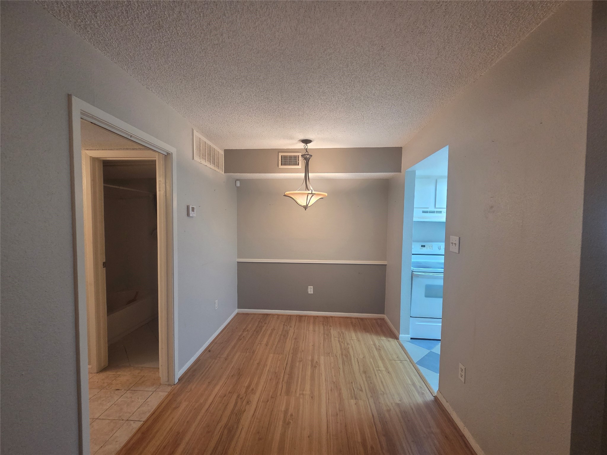 1505 Ward Road, Unit C121 Baytown, TX 77520 - Photo 4 of 6