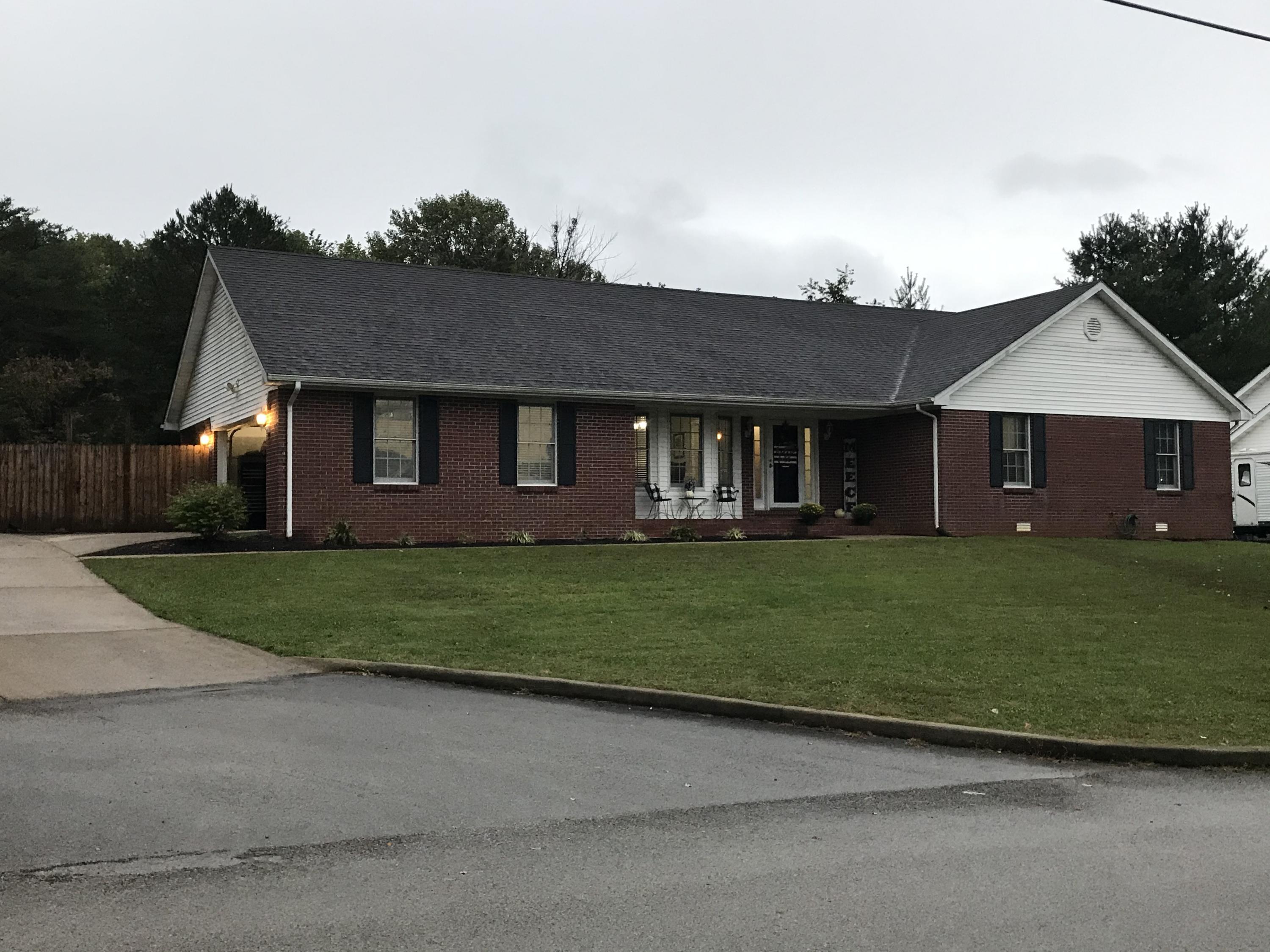 131 Ridgewood Drive Somerset, KY 42503 - Photo 3 of 59 IMG_1616