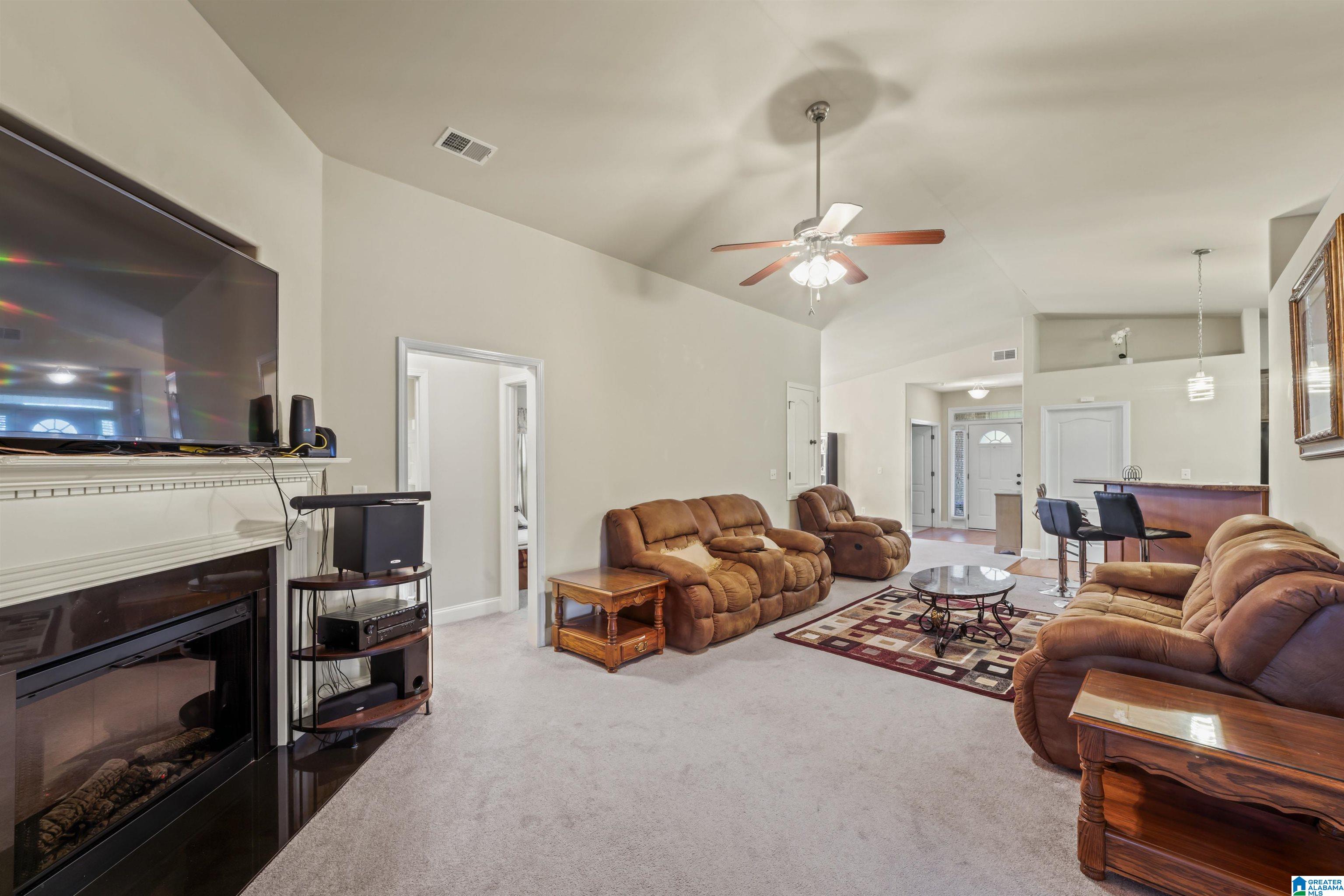 310 Crisfield Circle Alabaster, AL 35007 - Photo 18 of 37