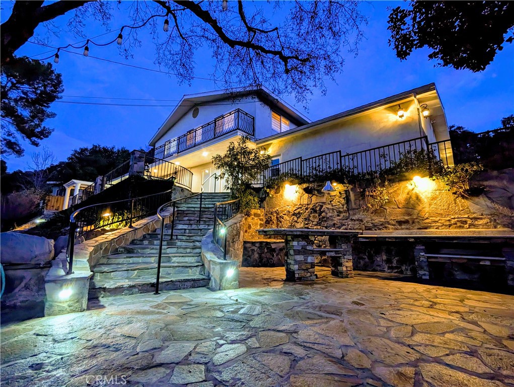 60 Upper Lake Road Thousand Oaks, CA 91361 - Photo 1 of 75