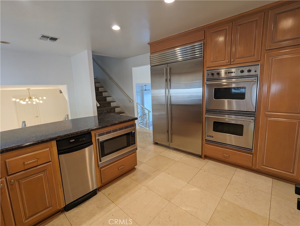 60 Upper Lake Road Thousand Oaks, CA 91361 - Photo 19 of 75