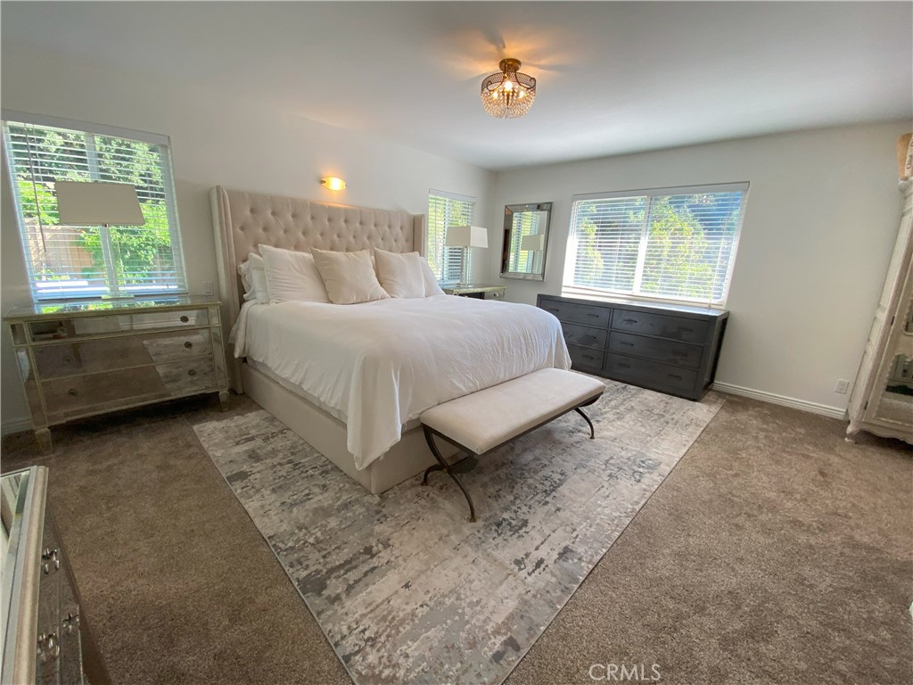 60 Upper Lake Road Thousand Oaks, CA 91361 - Photo 25 of 75