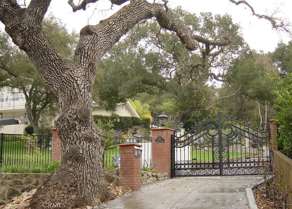 60 Upper Lake Road Thousand Oaks, CA 91361 - Photo 40 of 75