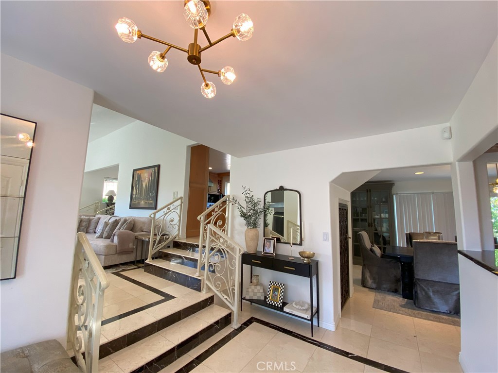 60 Upper Lake Road Thousand Oaks, CA 91361 - Photo 4 of 75