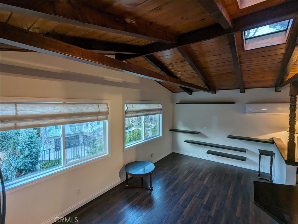 60 Upper Lake Road Thousand Oaks, CA 91361 - Photo 51 of 75 Guest House