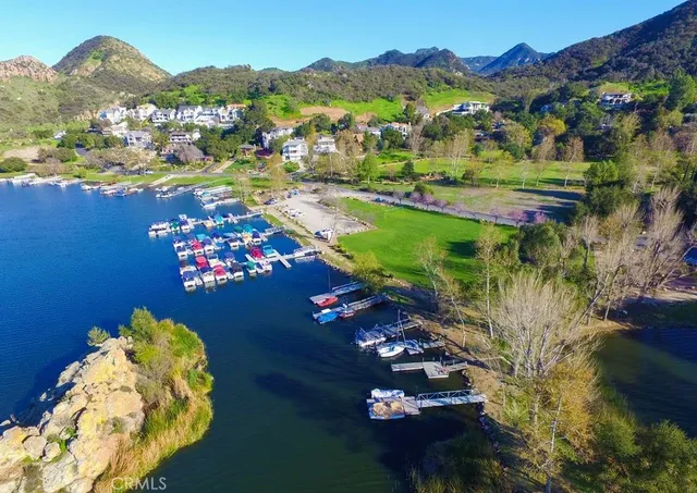 $9,000 | 60 Upper Lake Road, Thousand Oaks, CA 91361