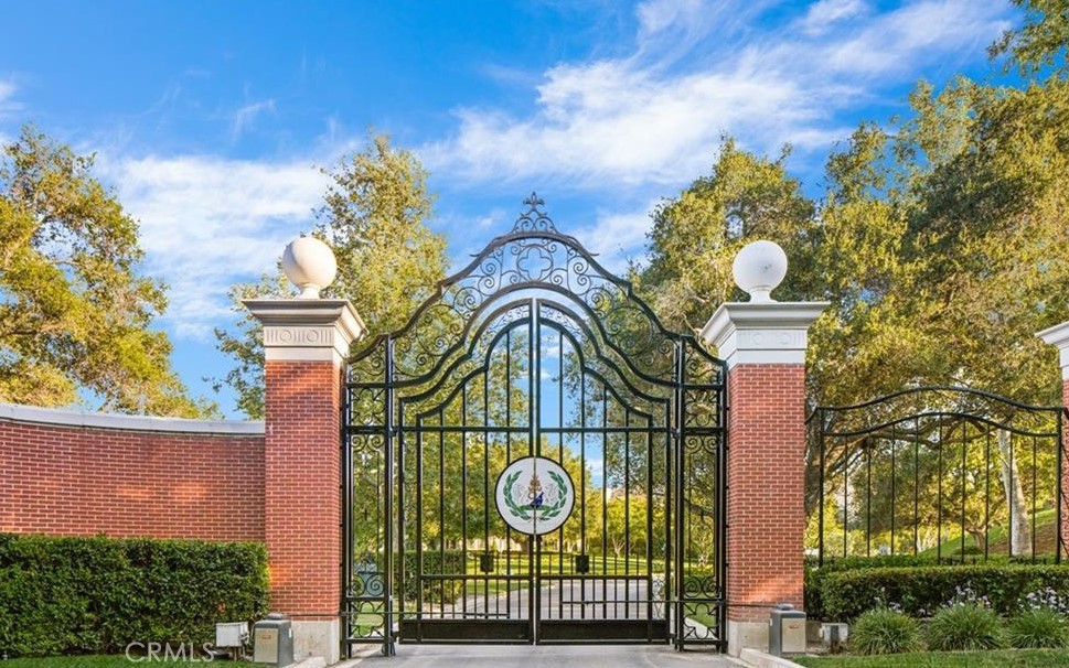 60 Upper Lake Road Thousand Oaks, CA 91361 - Photo 65 of 75 Guard Gates to Lake Sherwood Community