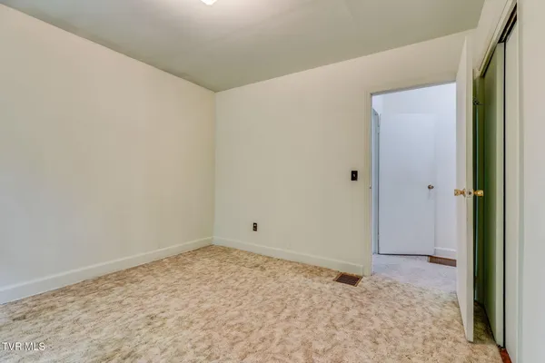 $165,000 | 286 Wilmeth Street, Weber City, VA 24290