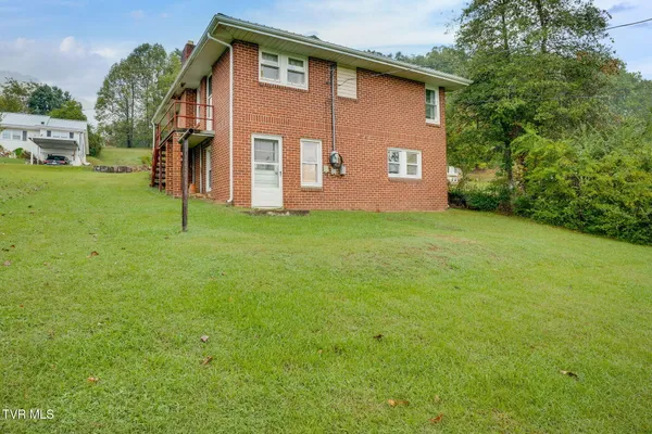 $165,000 | 286 Wilmeth Street, Weber City, VA 24290