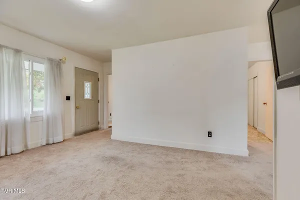 $165,000 | 286 Wilmeth Street, Weber City, VA 24290