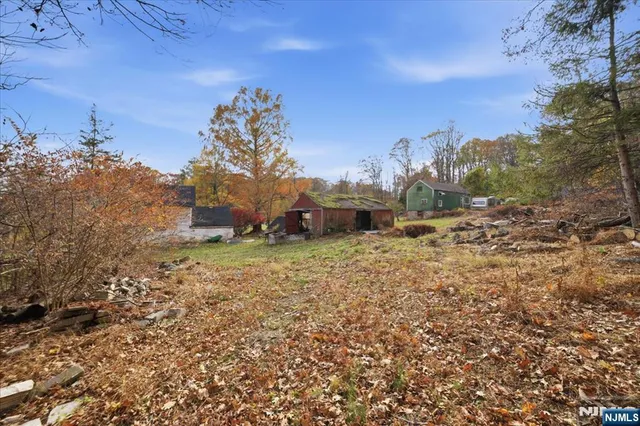 $379,000 | 358 Fairview Avenue, Long Valley, NJ 07853