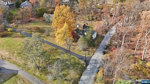 $379,000 | 358 Fairview Avenue, Long Valley, NJ 07853