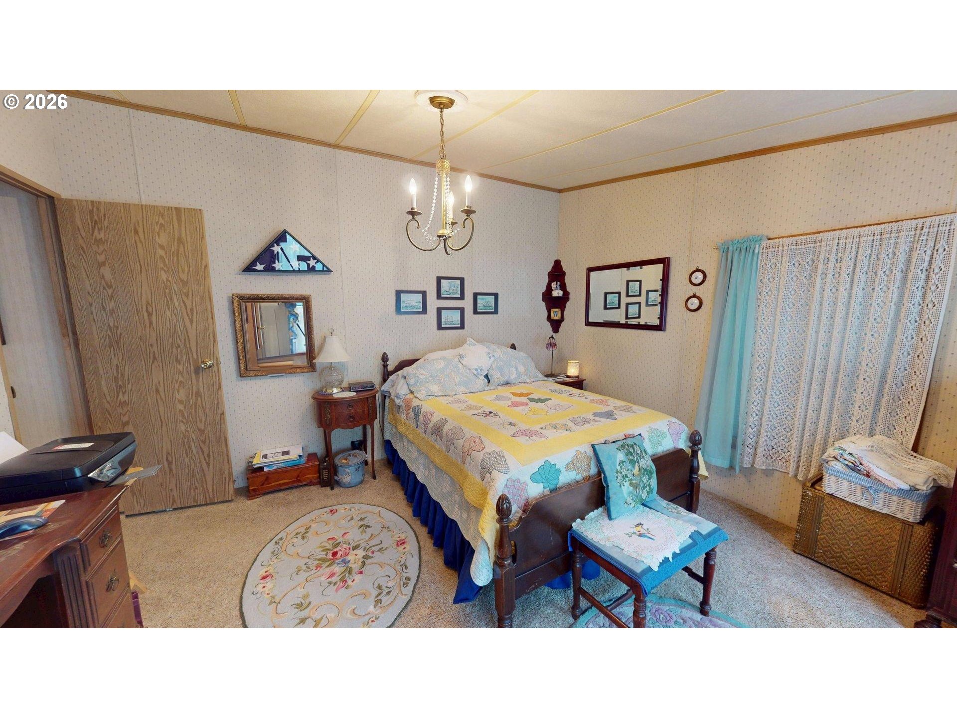 95010 Greggs Creek Road Gold Beach, OR 97444 - Photo 30 of 34 Bedroom