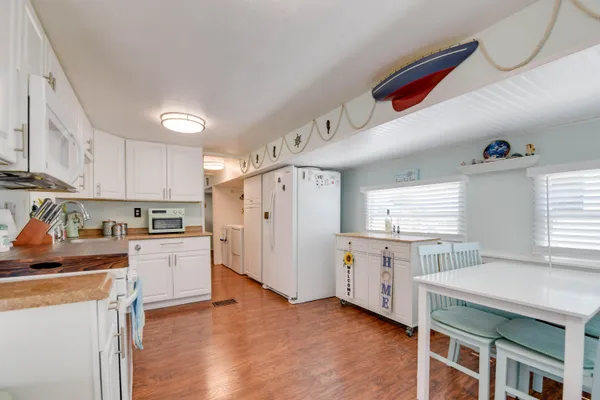 $519,000 | 701 Spanish Main Drive, Unit 417, Cudjoe, FL 33042