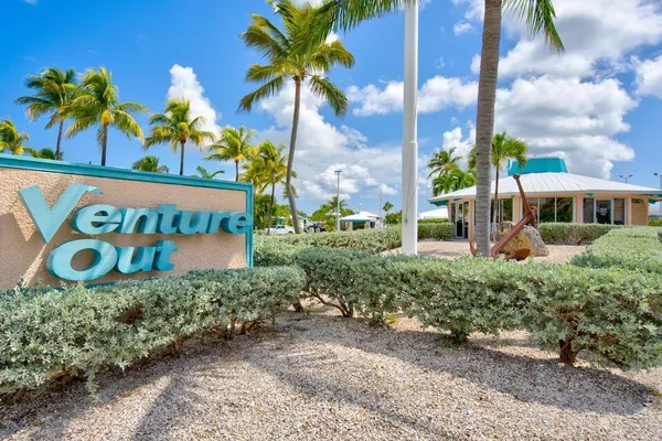 $519,000 | 701 Spanish Main Drive, Unit 417, Cudjoe, FL 33042