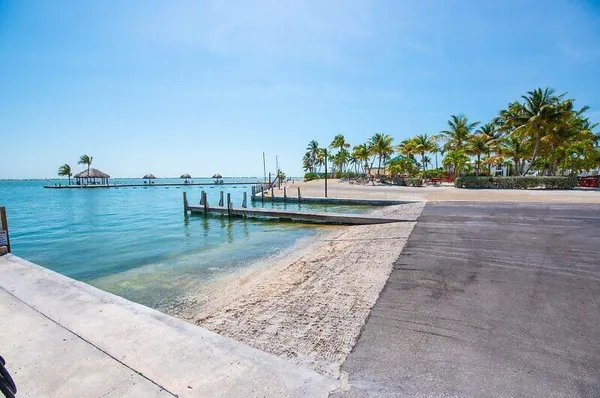 $519,000 | 701 Spanish Main Drive, Unit 417, Cudjoe, FL 33042