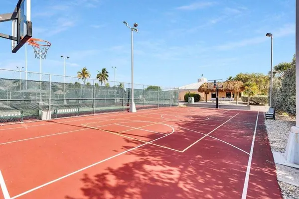 $519,000 | 701 Spanish Main Drive, Unit 417, Cudjoe, FL 33042