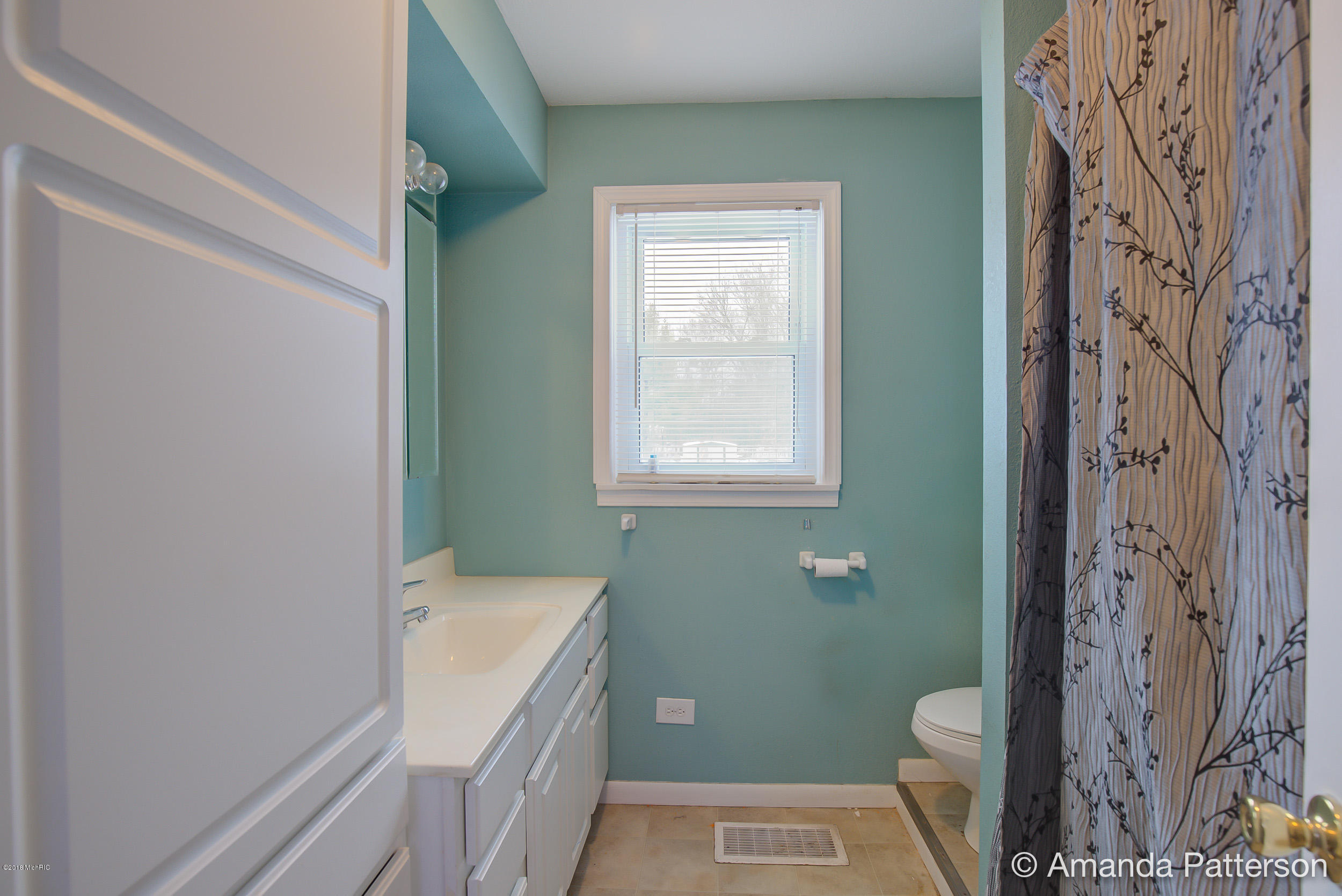 152 North Walker Road Muskegon, MI 49442 - Photo 33 of 39 Photo-6