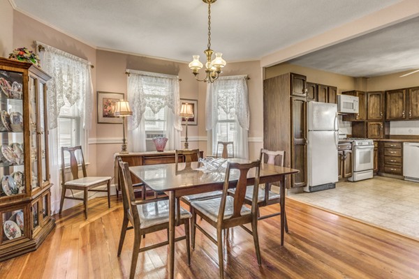 229 Spring Street Medford, MA 02155 - Photo 5 of 30 Gallery Image 5