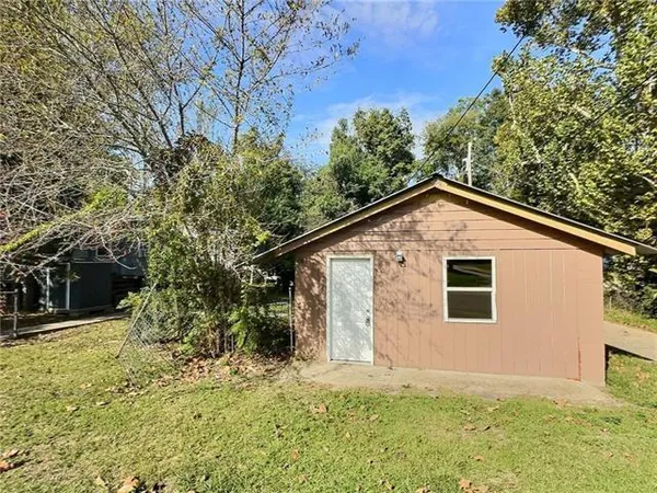 $700 | 646 E Avenue, Unit B, Bogalusa, LA 70427
